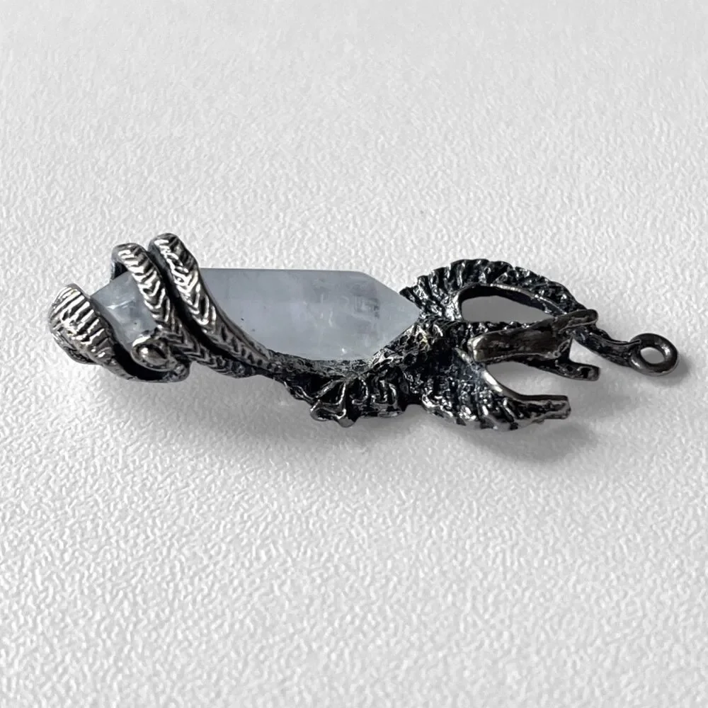 Dragon Quartz Crystal Pendant Medieval Fantasy Magic Silver Tone Unisex Men